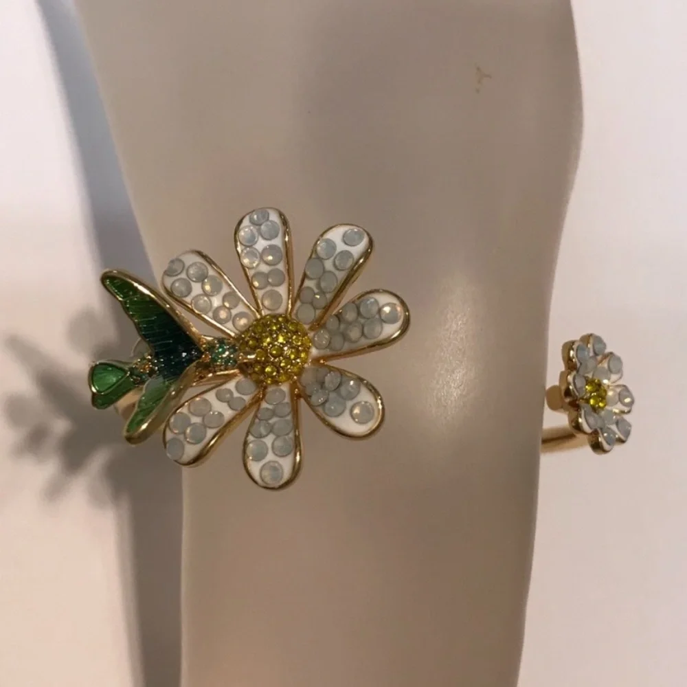 kate spade Gold and White Daisy Hummingbird Cuff Bracelet - Picture 8 of 12